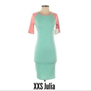 LuLaRoe Julia dress